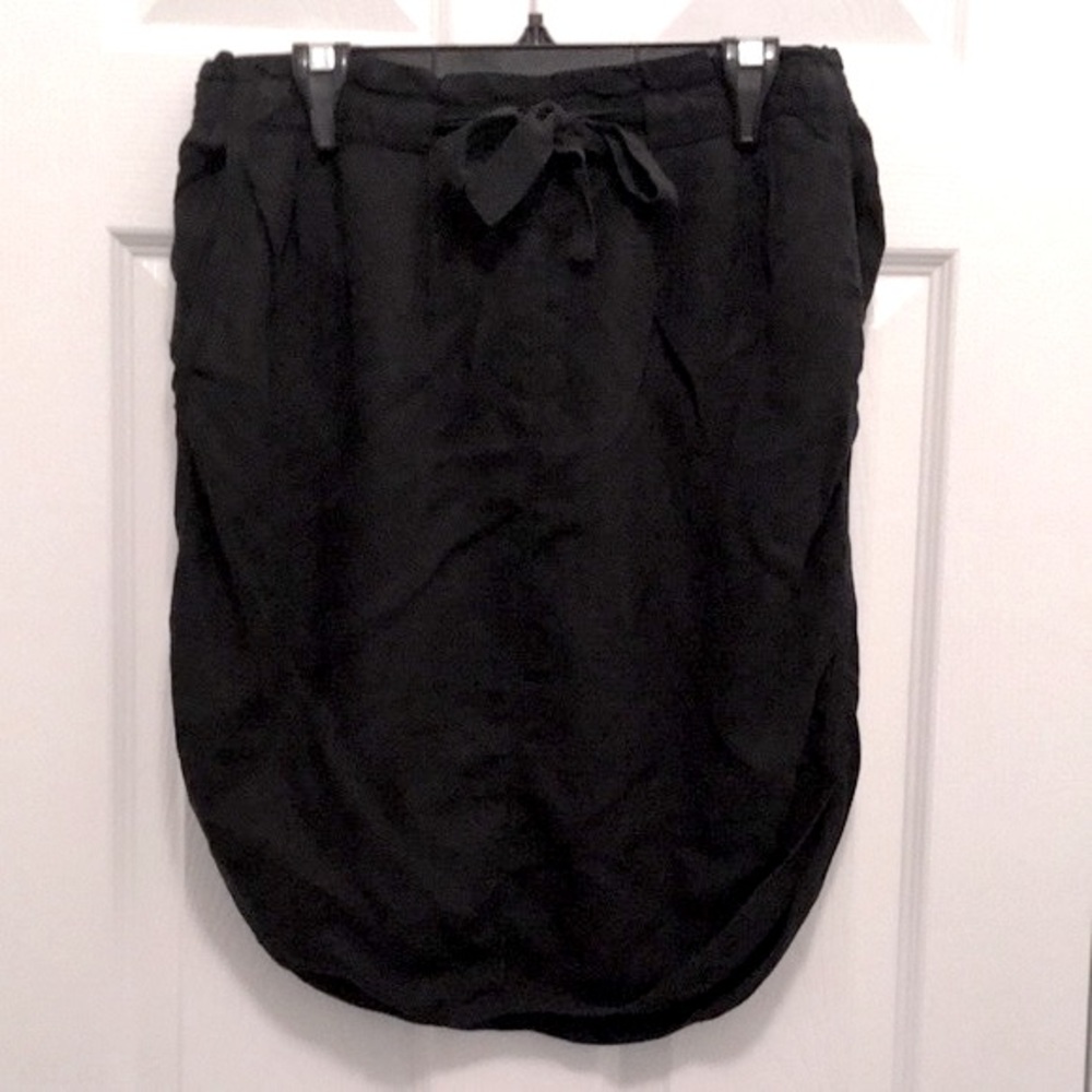 Aritzia Wilfred Black Skirt
